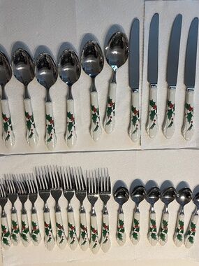 RARE Mikasa Ribbon Holly 26-Piece Flatware Set Vintage Christmas Holiday